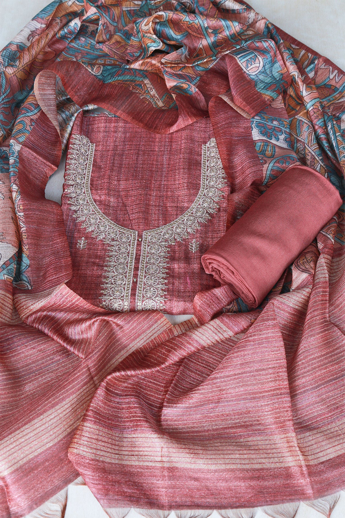 Tussar silk hotsell churidar set