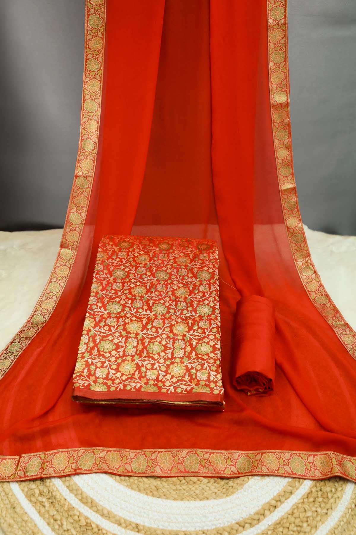 Red Tanchui Jamawar Silk Floral Weaving Suit Set