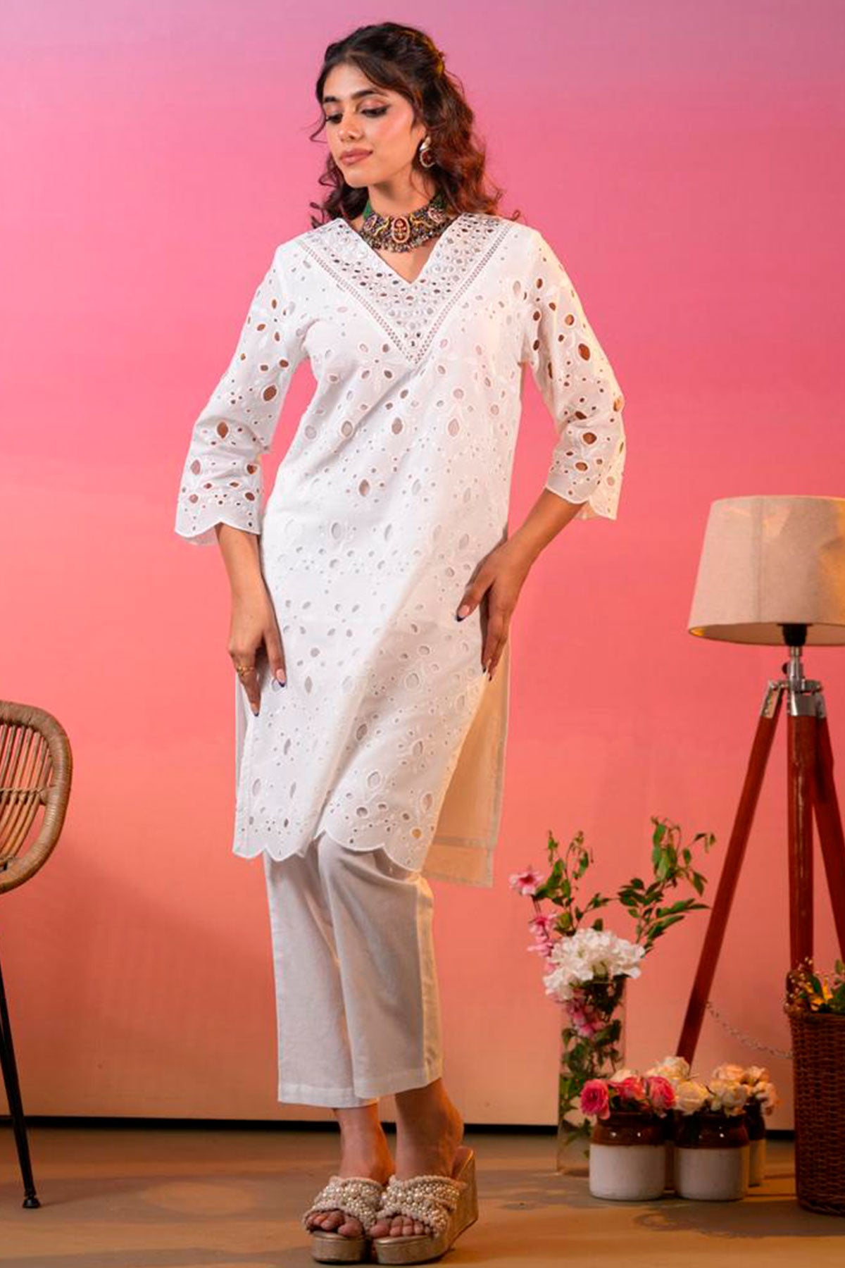 White Cotton Mirror Embroidered Kurta And Pant Set