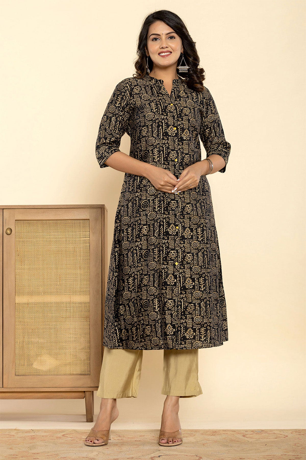 Black Muslin Printed Kurti