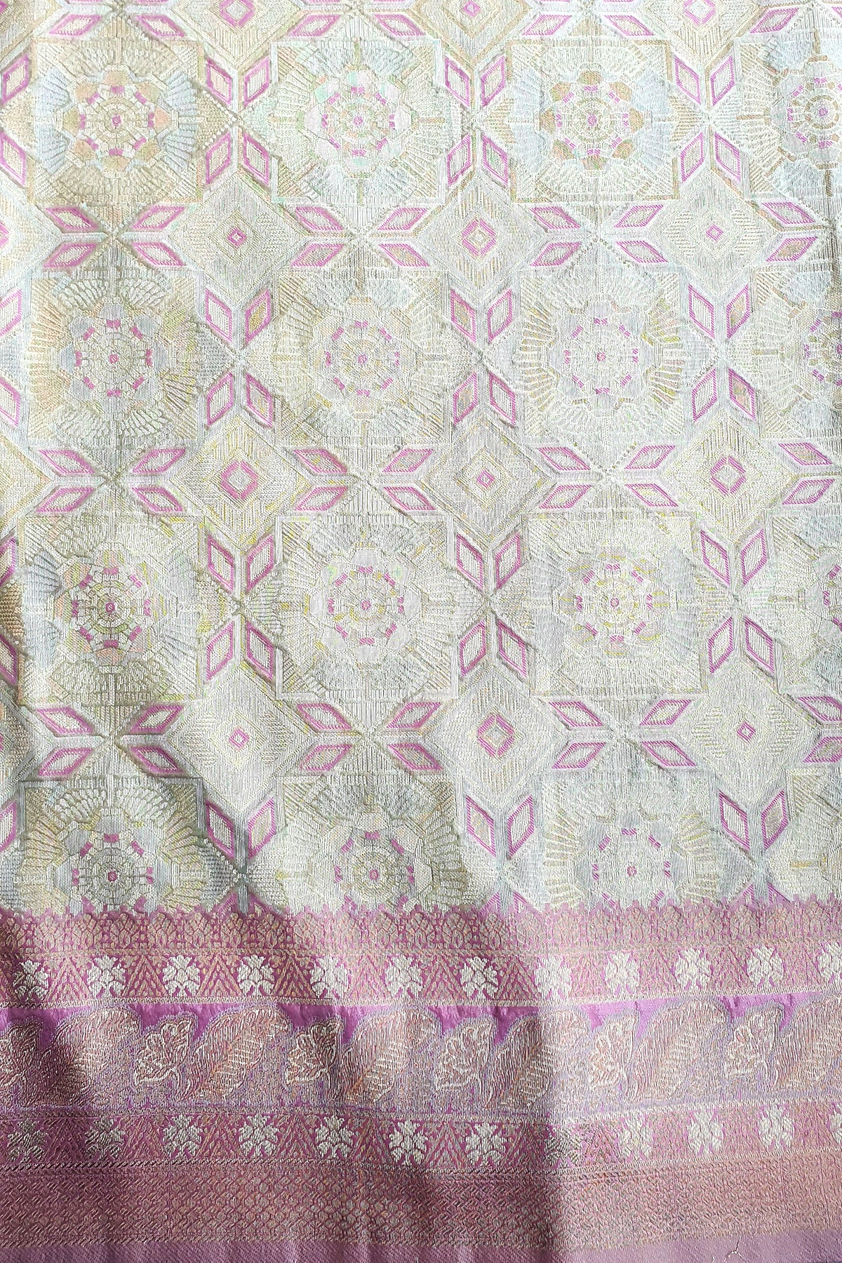 Tussar Blended Silk Floral Zari Weaving Saree