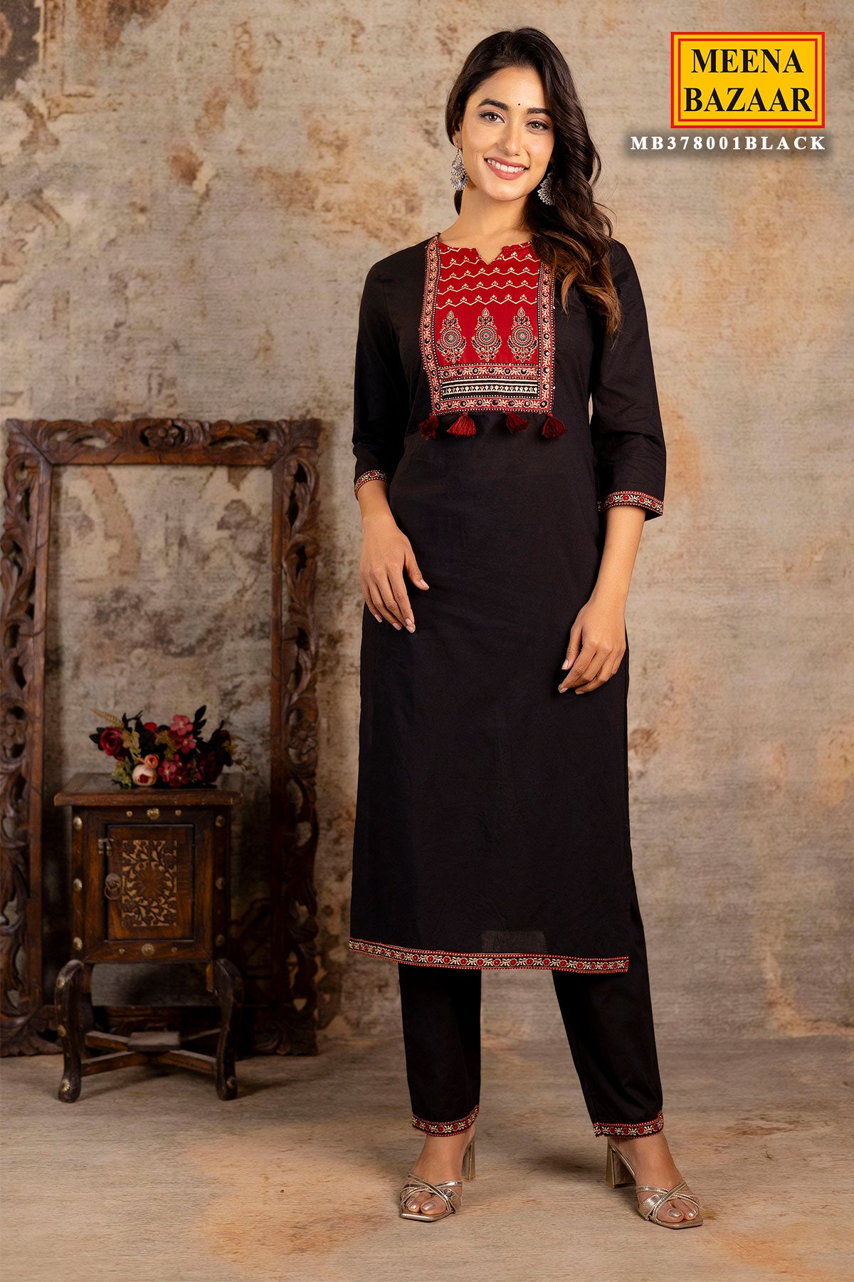 Black Cotton Printed Suit Set With Dupatta