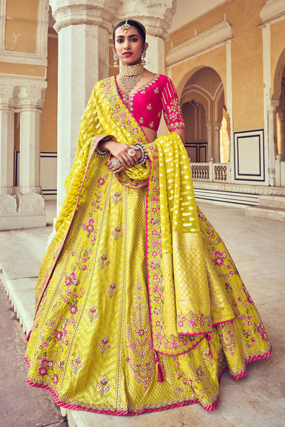 Bridal Wear Lehanga and Saree's | Party wear | Meena Bazar | #Burdubai  #dubaishopping #weddingvibes - YouTube