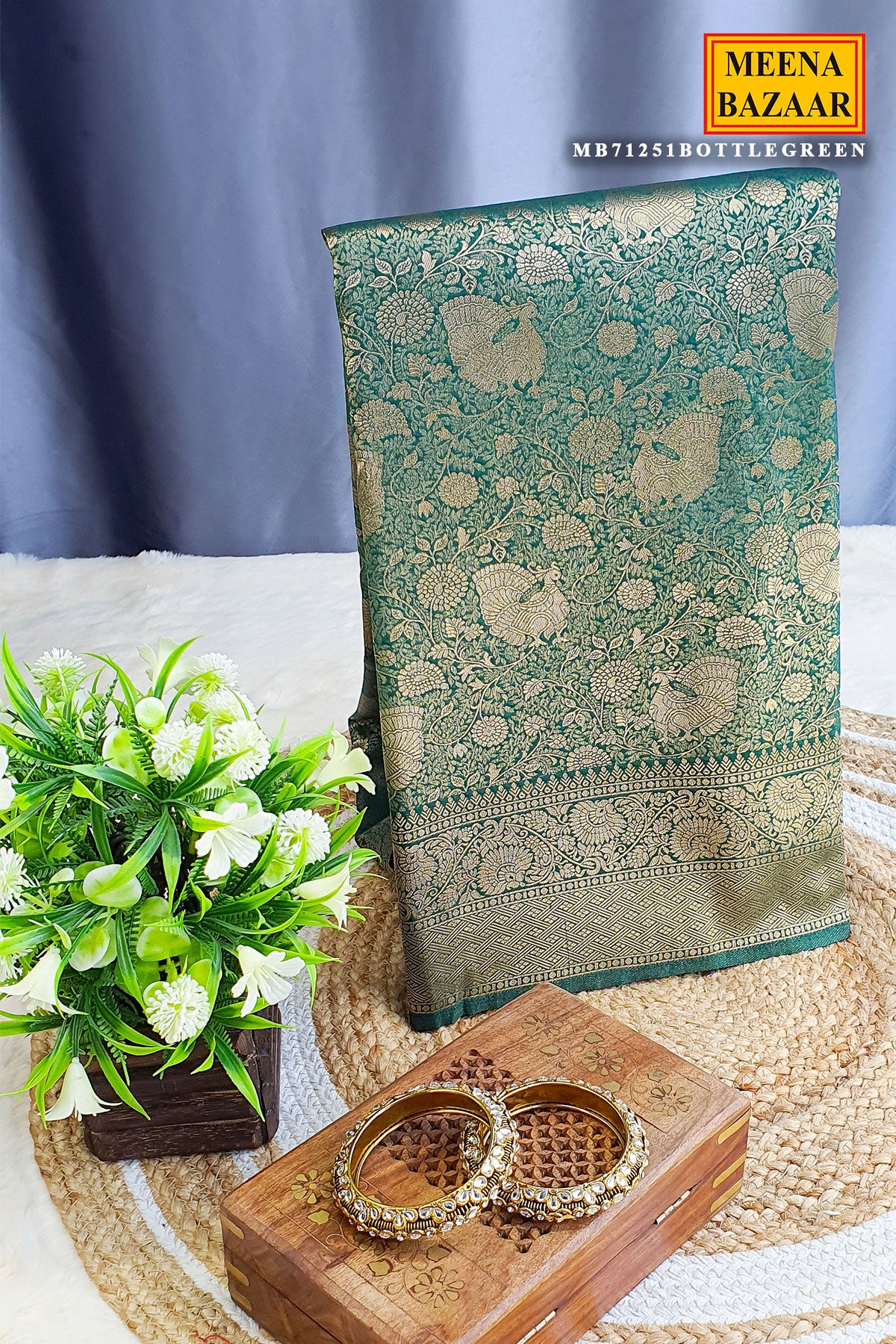 Bottle Green Silk Blend Zari Weaving Traditional Saree