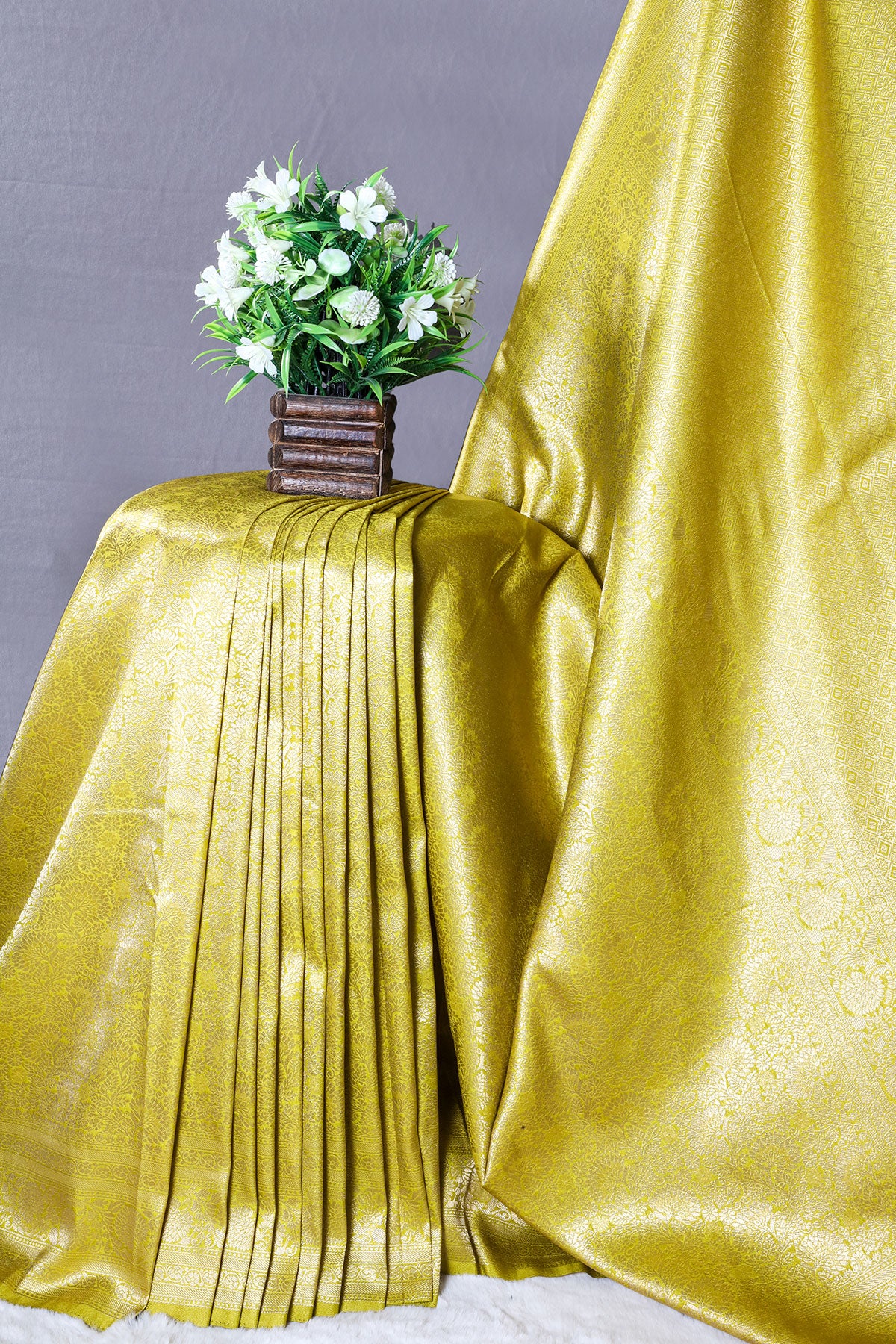 Mehandi South Silk Zari Woven Saree