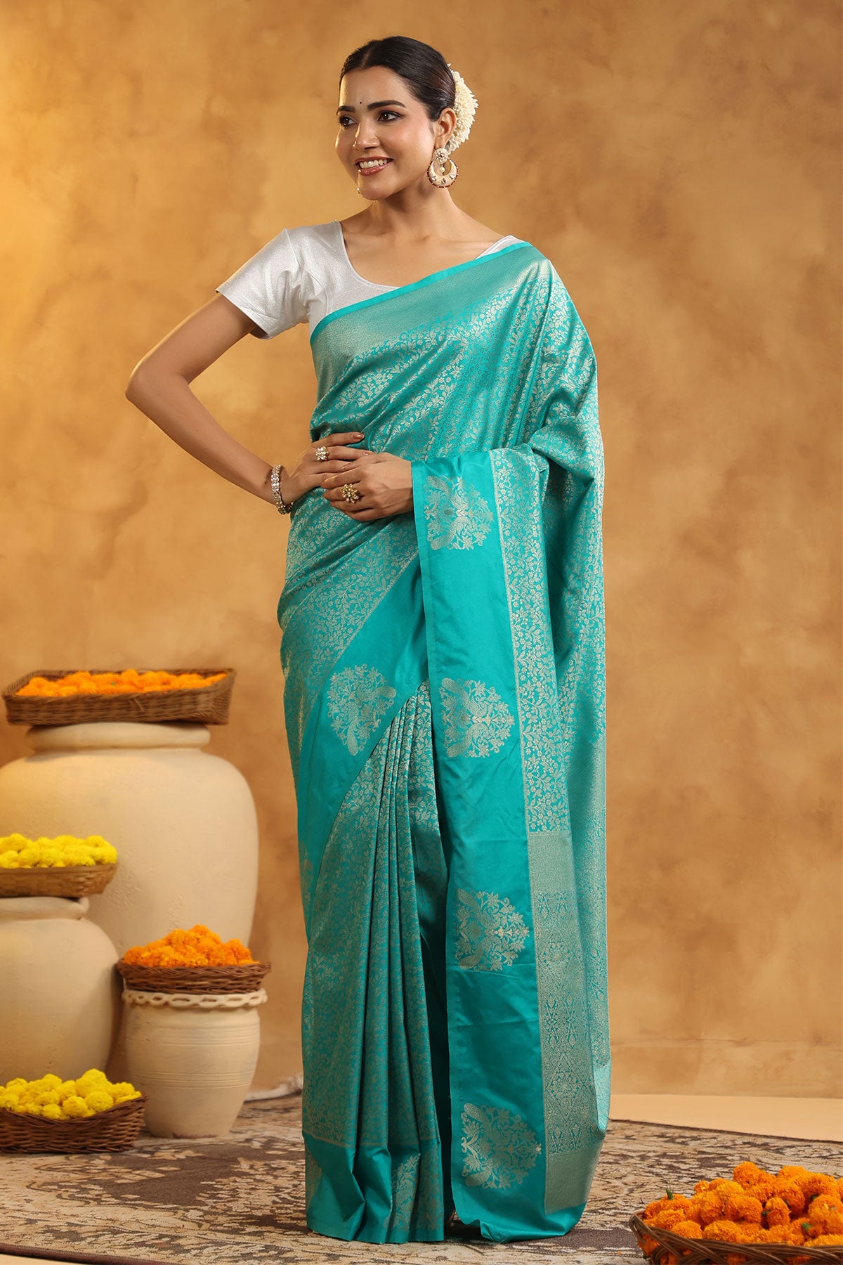 Firozi Silk Saree With Zari Weaving