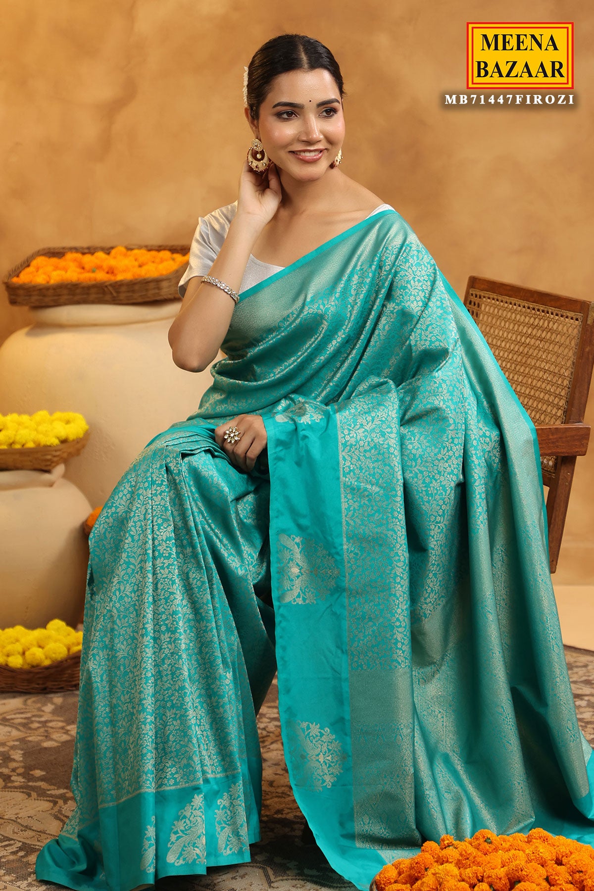 Firozi Silk Saree With Zari Weaving