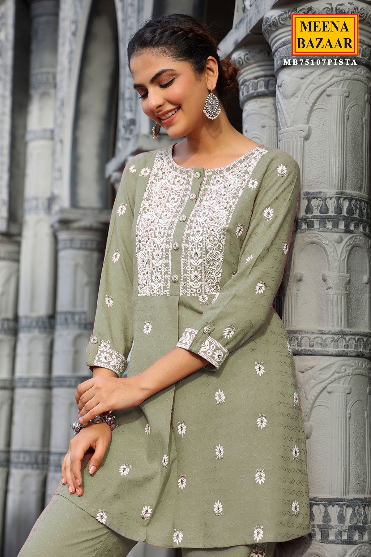 Pista Muslin Floral Thread and Zari Embroidered Kurti Pant Co-ord Set