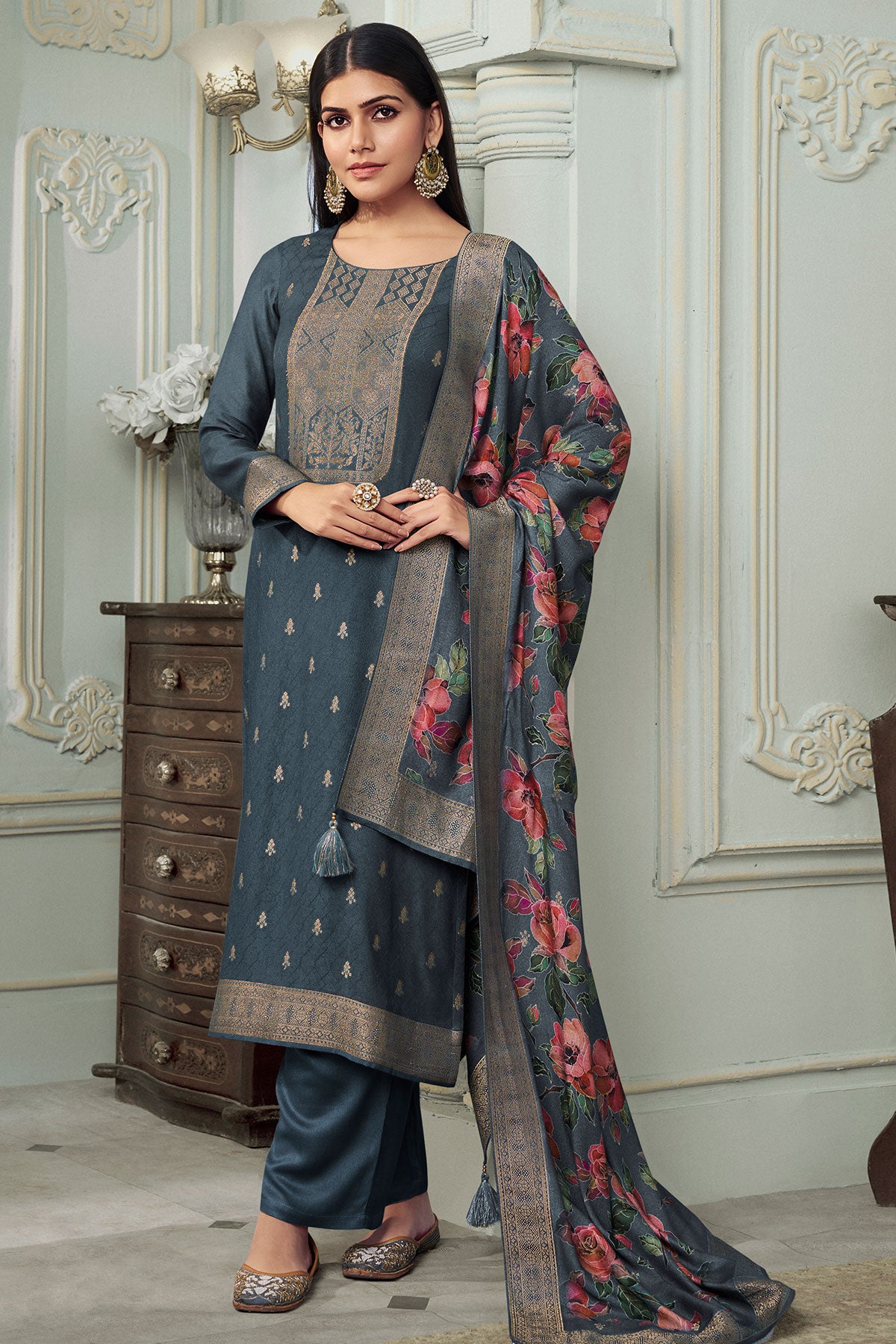 Grey Pashmina Jacquard Floral Zari Weaving Suit Set