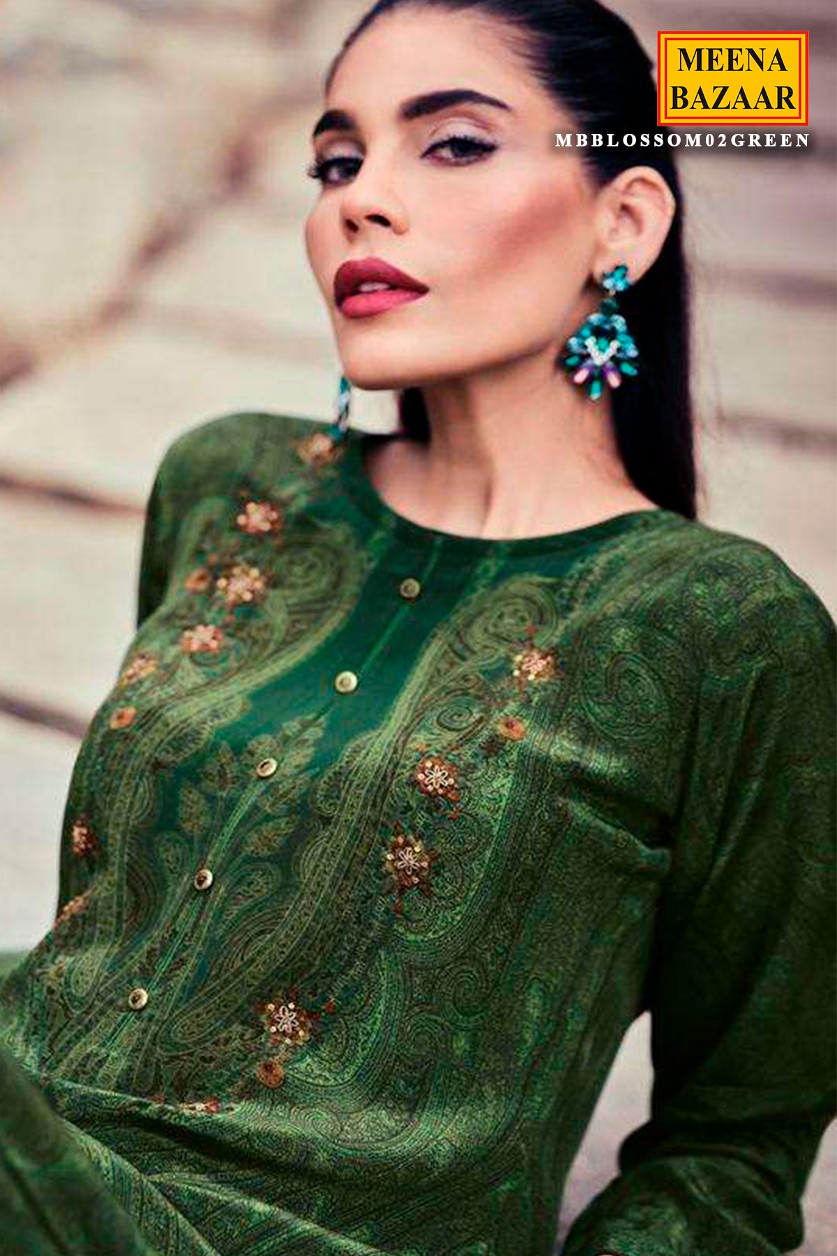 Green Digital Printed Muslin Suit Set with Dabka Embroidery