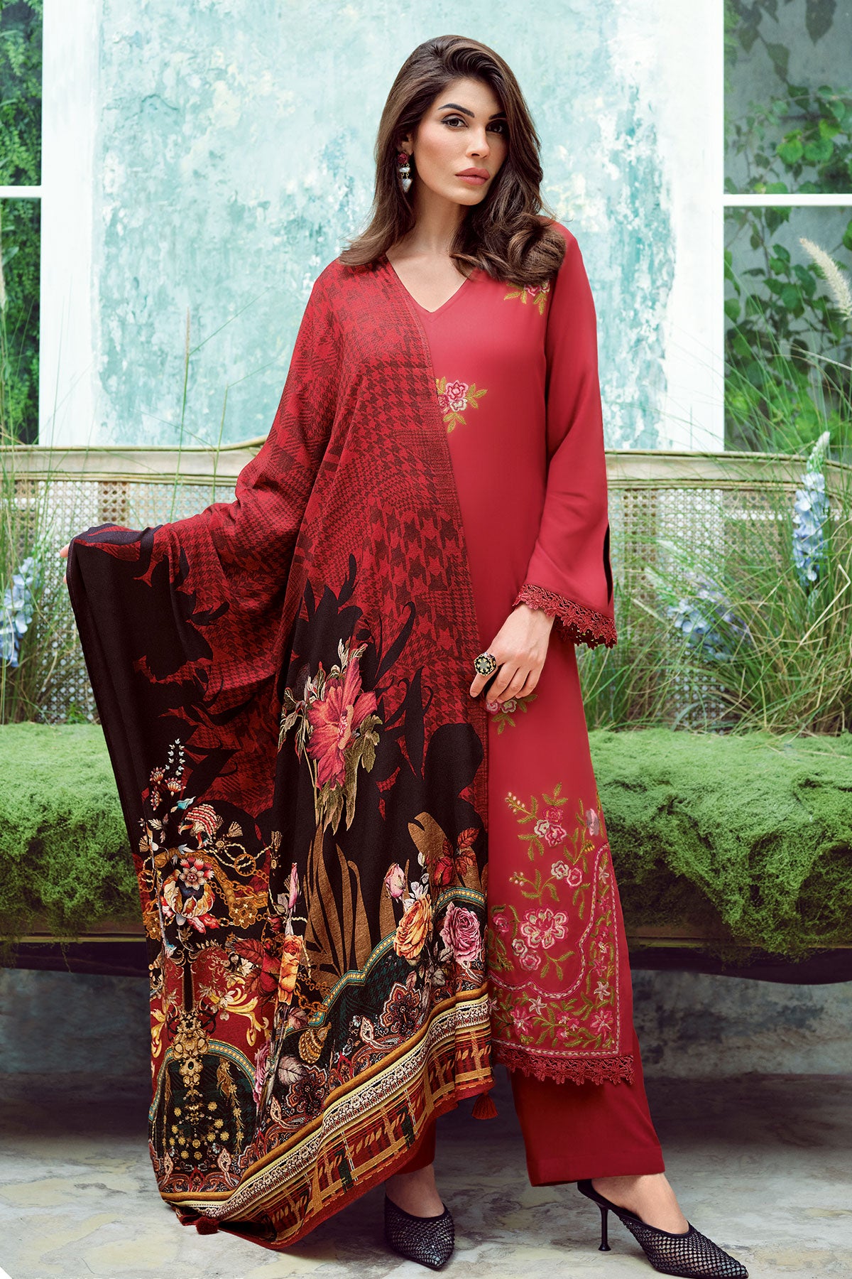 Maroon Silk Resham Floral Threadwork Embroidered Suit Set