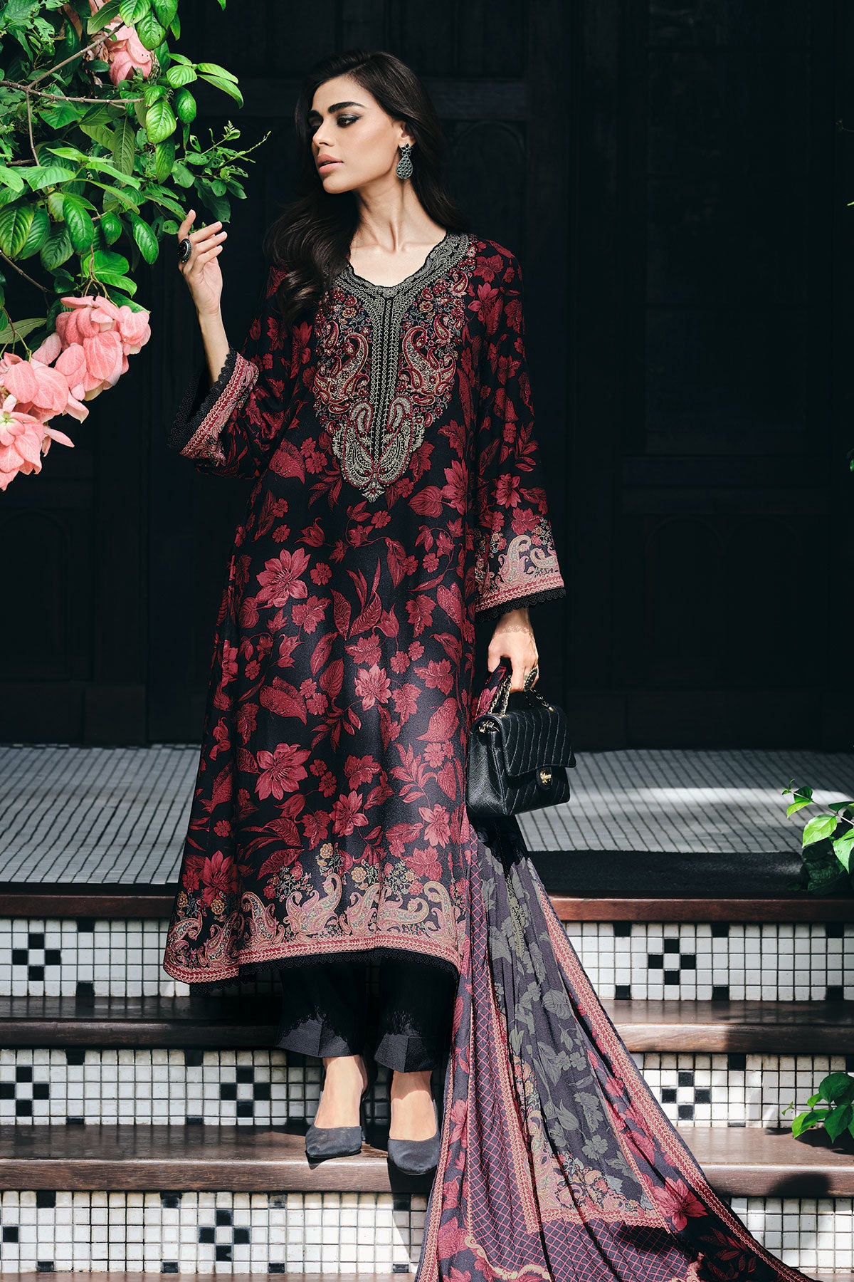 Black Pashmina Floral Printed Threadwork Embroidered Suit Set