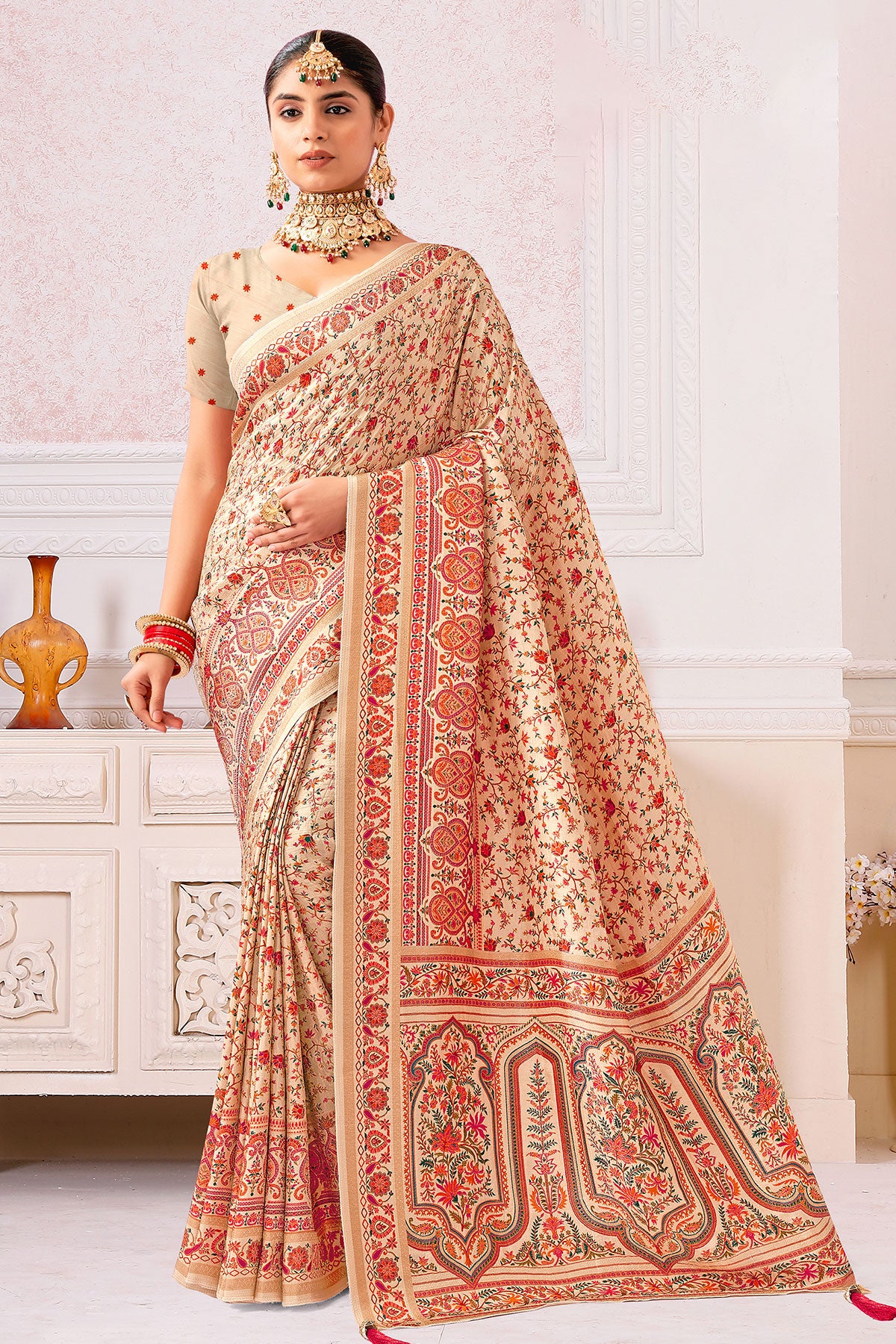 Cream Silk Zari Woven Motif Saree