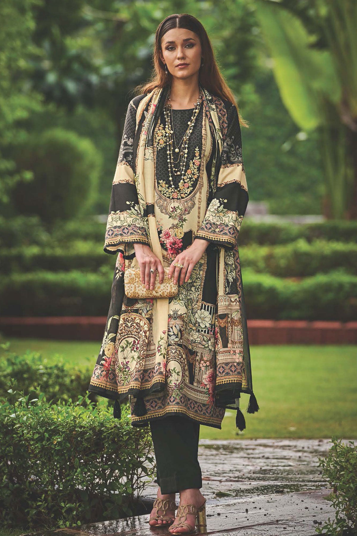 Cream & Black Pashmina Resham Thread Embroidered Printed Suit