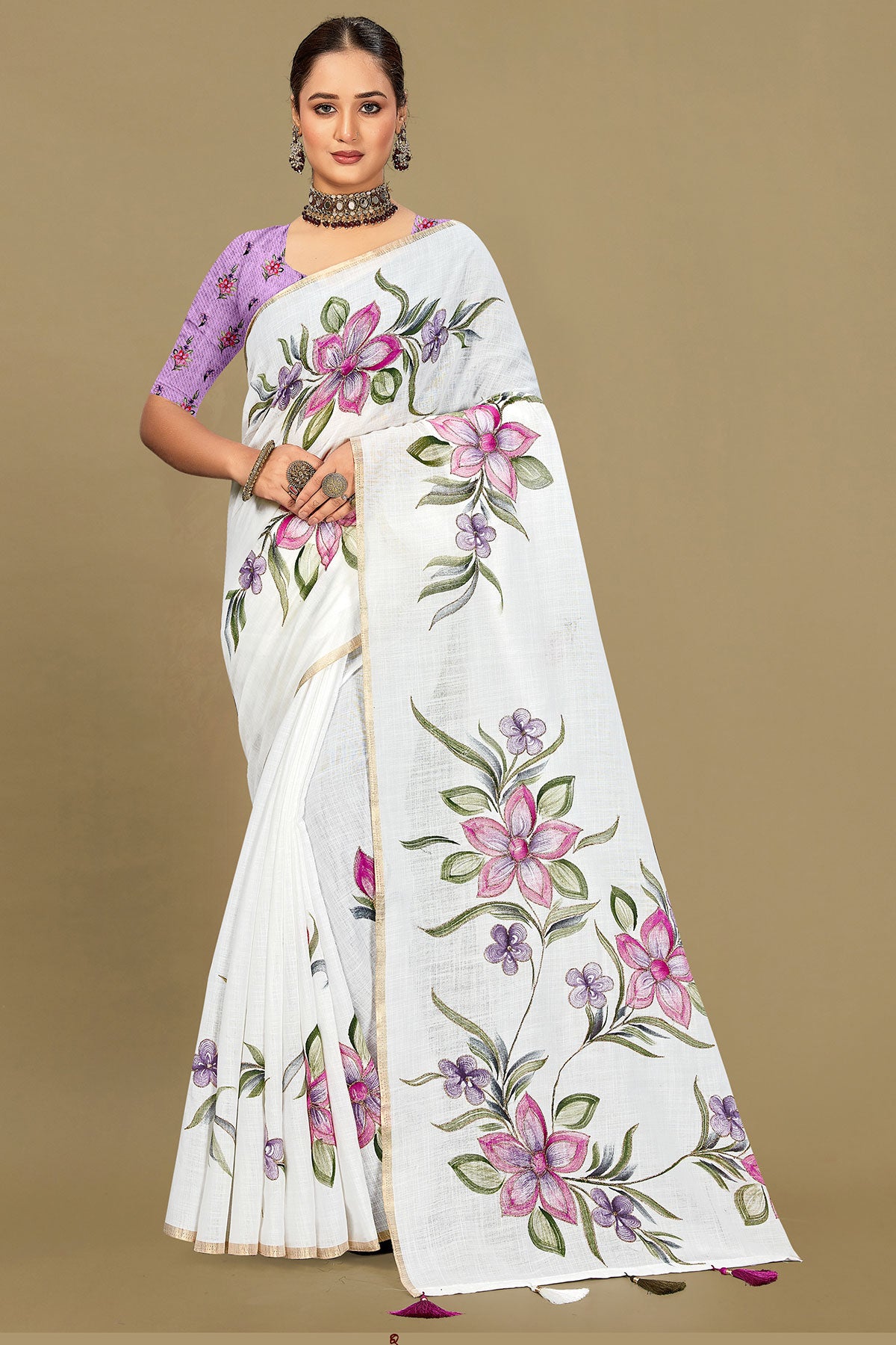 White Linen Cotton Blend Digital Print Floral Pattern Saree