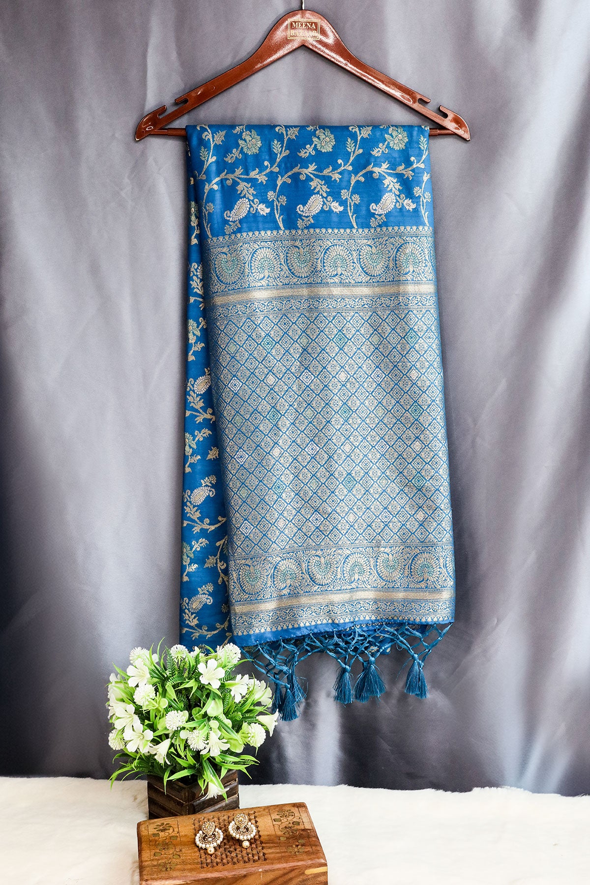 Blue Silk Blend Zari Woven Saree