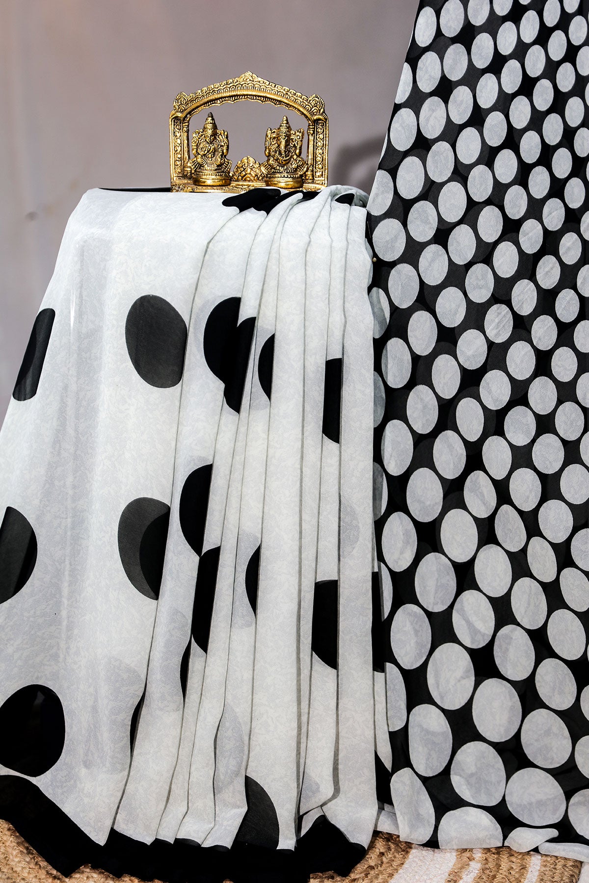 Cream Georgette Polka Dot Printed Saree