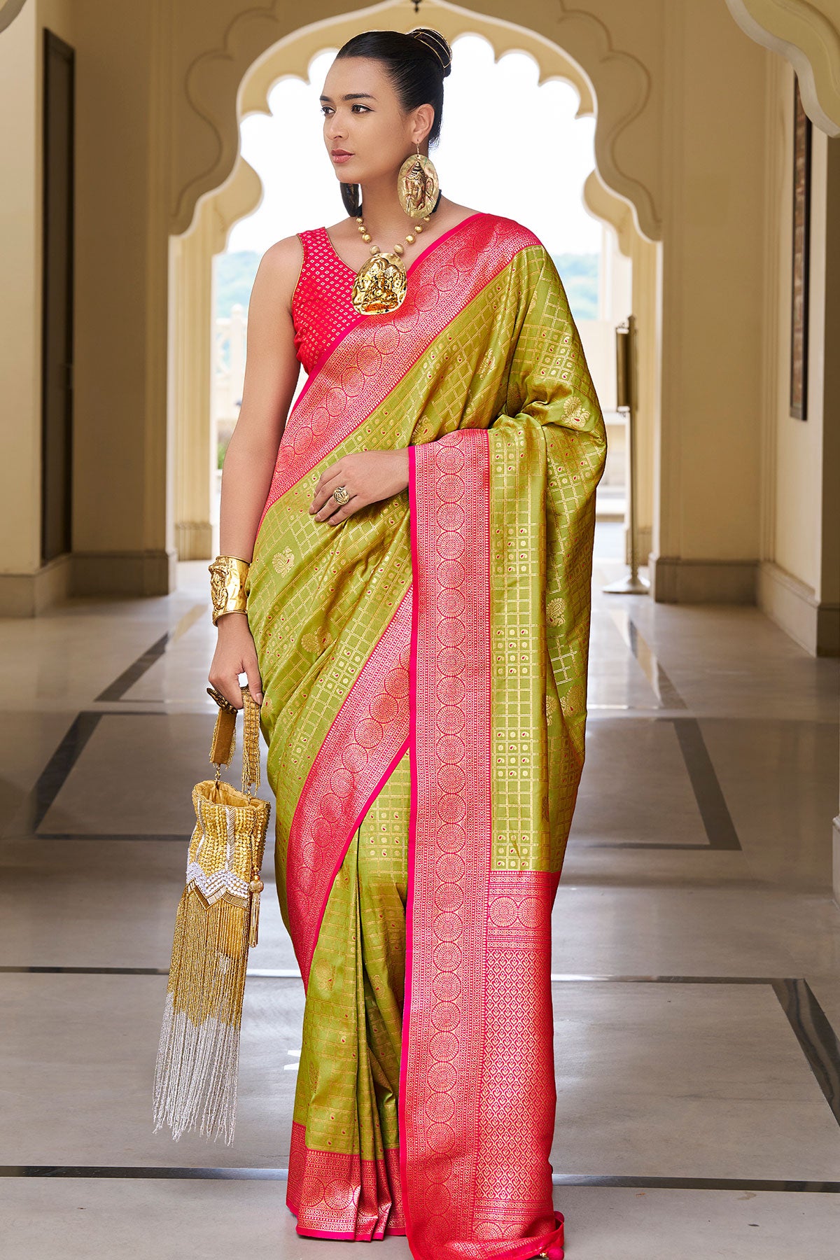 Mehandi Silk Checkered Zari Woven Saree