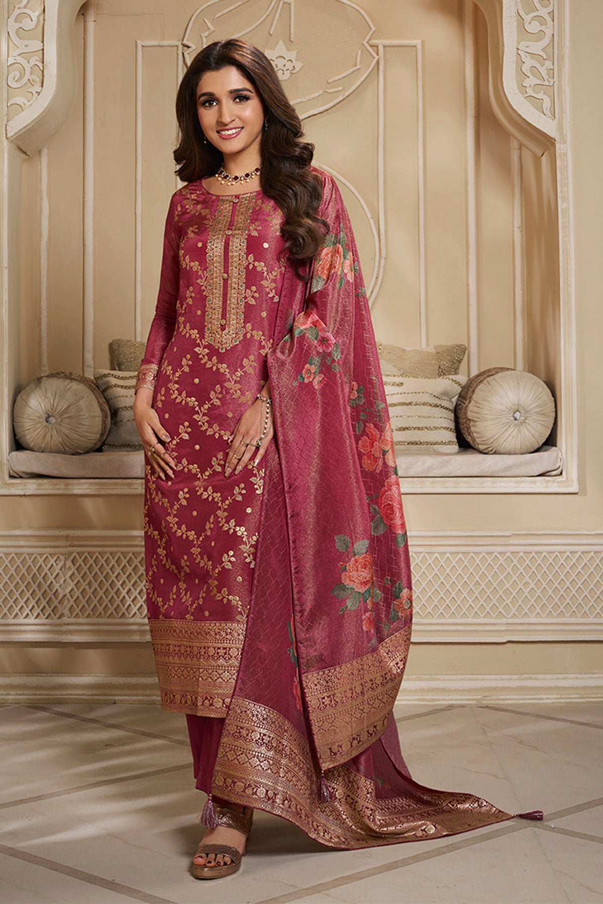 Cardinal Red Tissue Floral Jacquard Weaving Suit Set