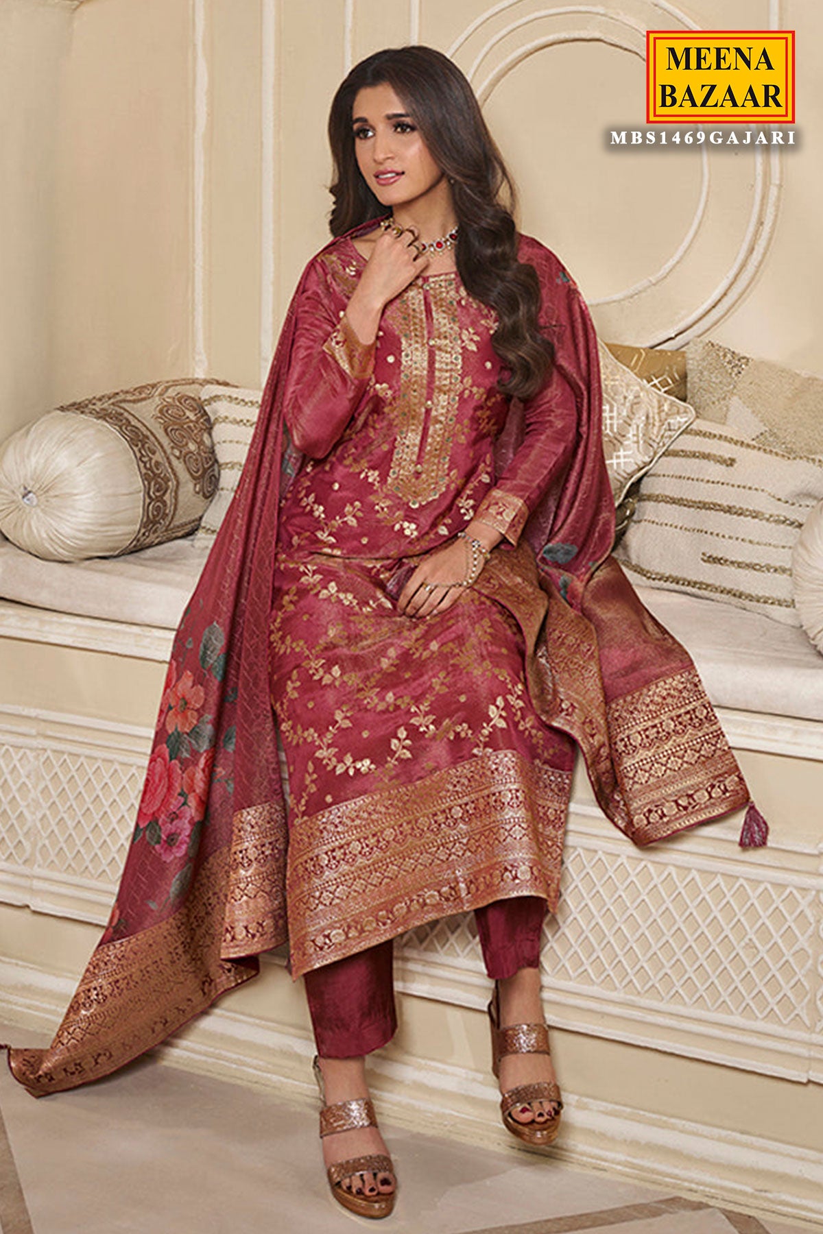 Cardinal Red Tissue Floral Jacquard Weaving Suit Set