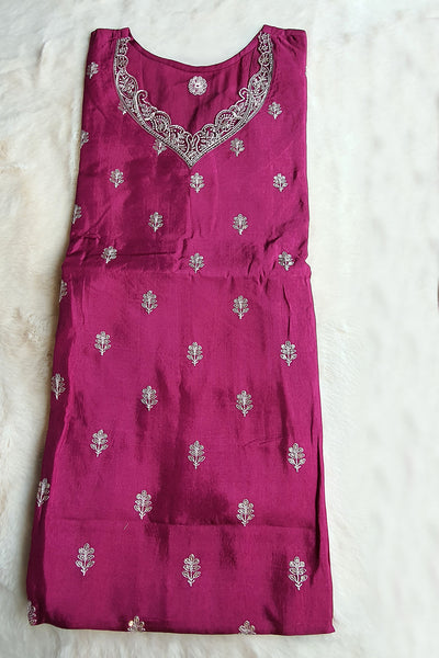 Mauve Cutwork Neck Embroidered Dola Silk Suit Set