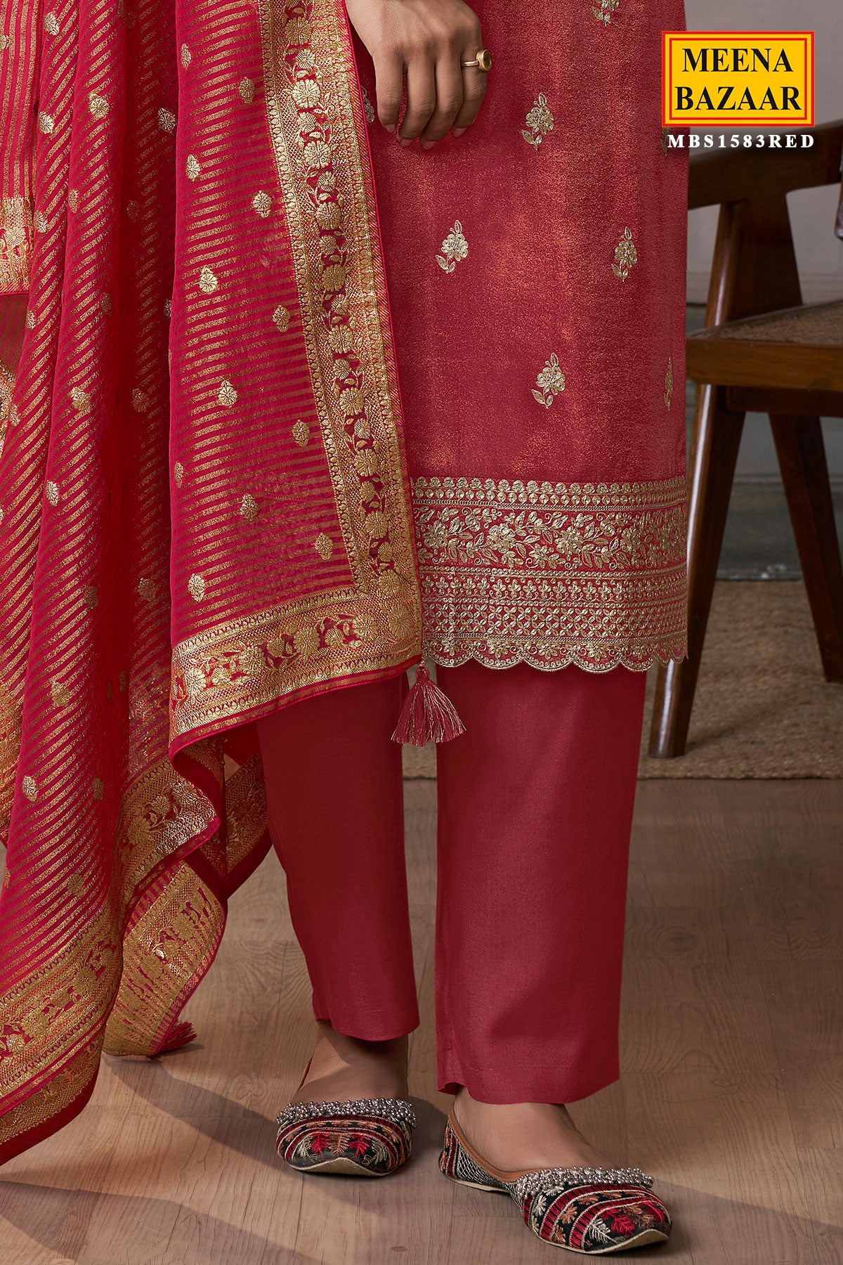 Red Jacquard Dola Silk Straight Pant Suit Set WIth Dupatta