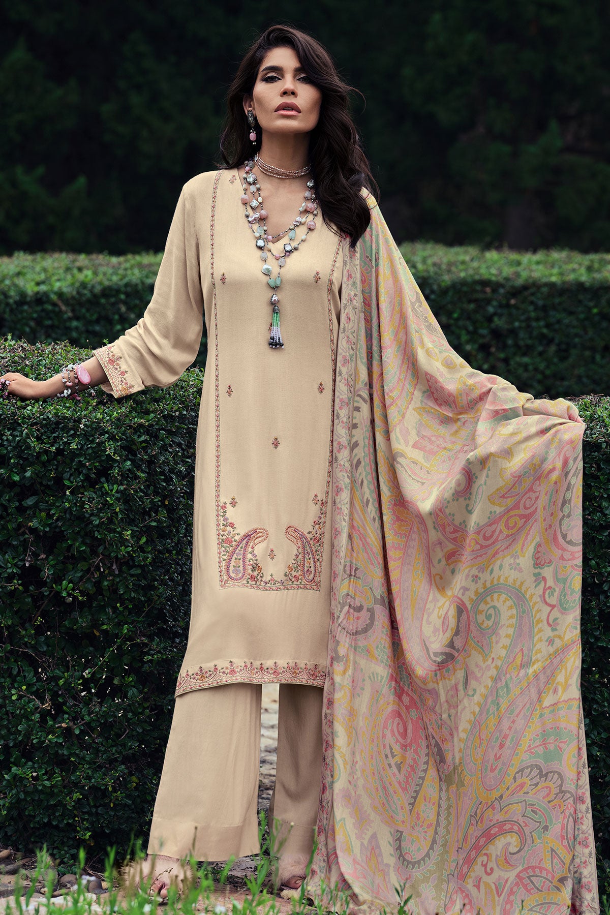 Tussar Chanderi Silk Floral Thread Embroidered Suit Set
