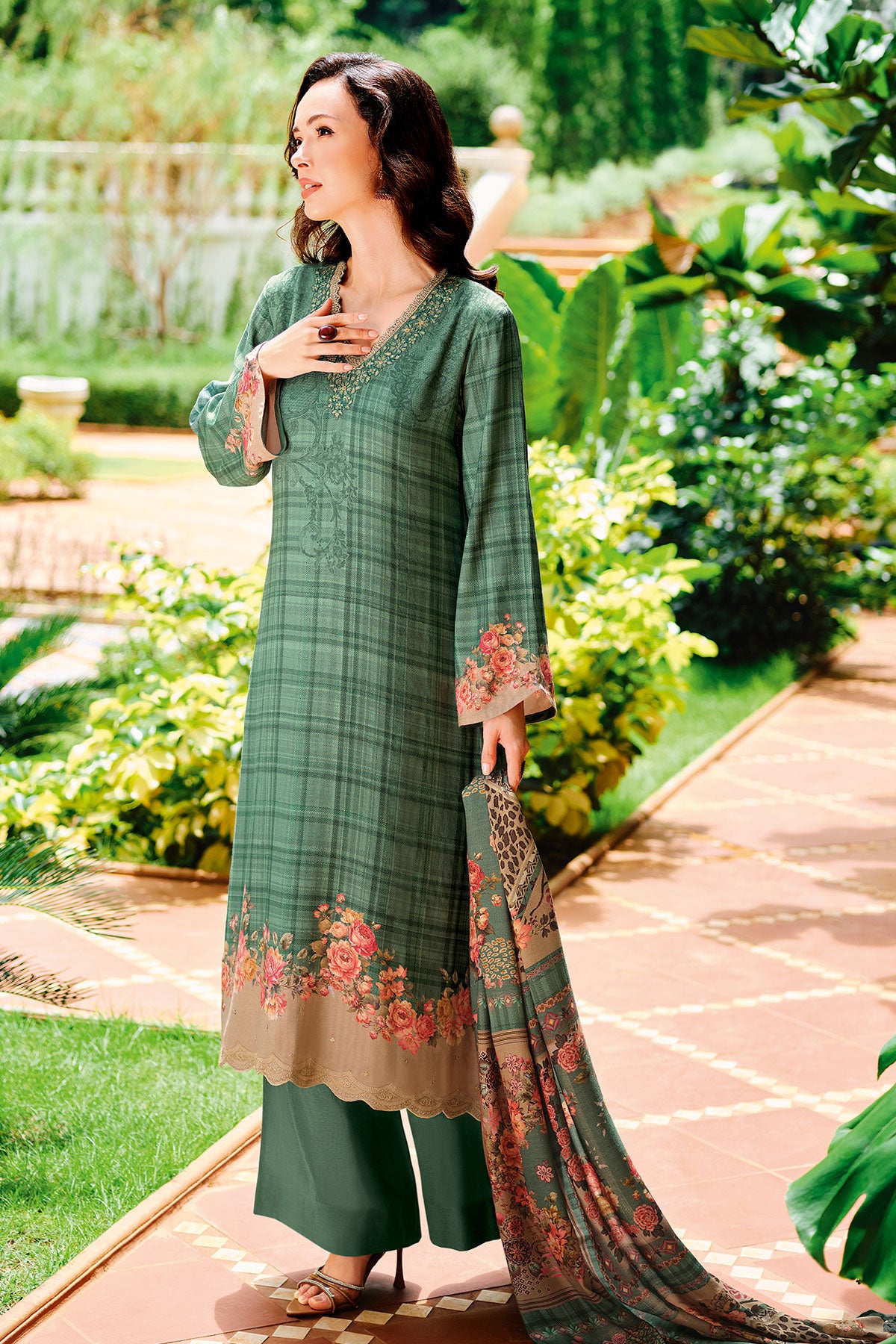 Sea Green Floral Thread Work With Print Pashmina Suit Set