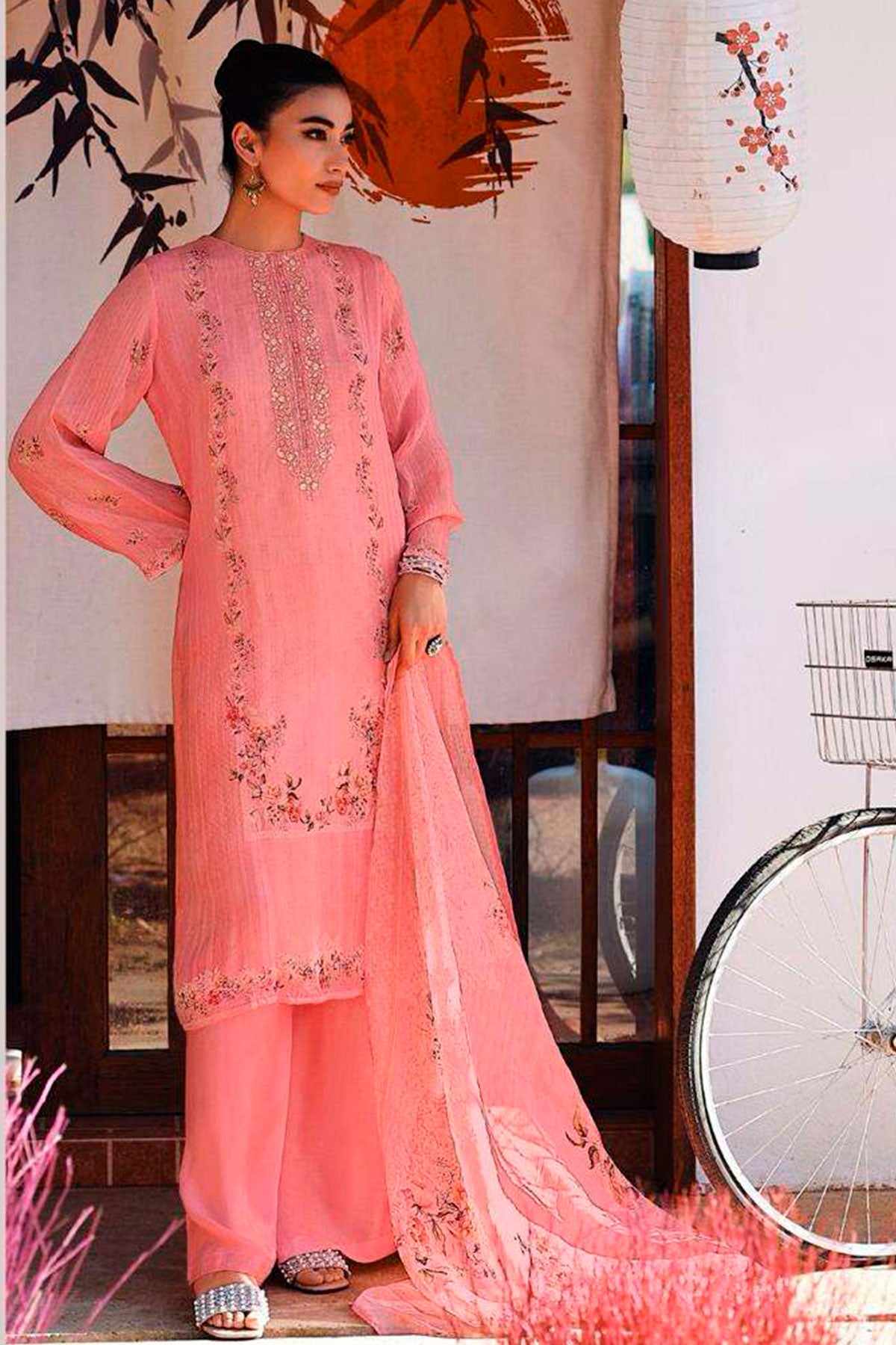 Gajari Crepe Silk Digitally Printed Suit Set