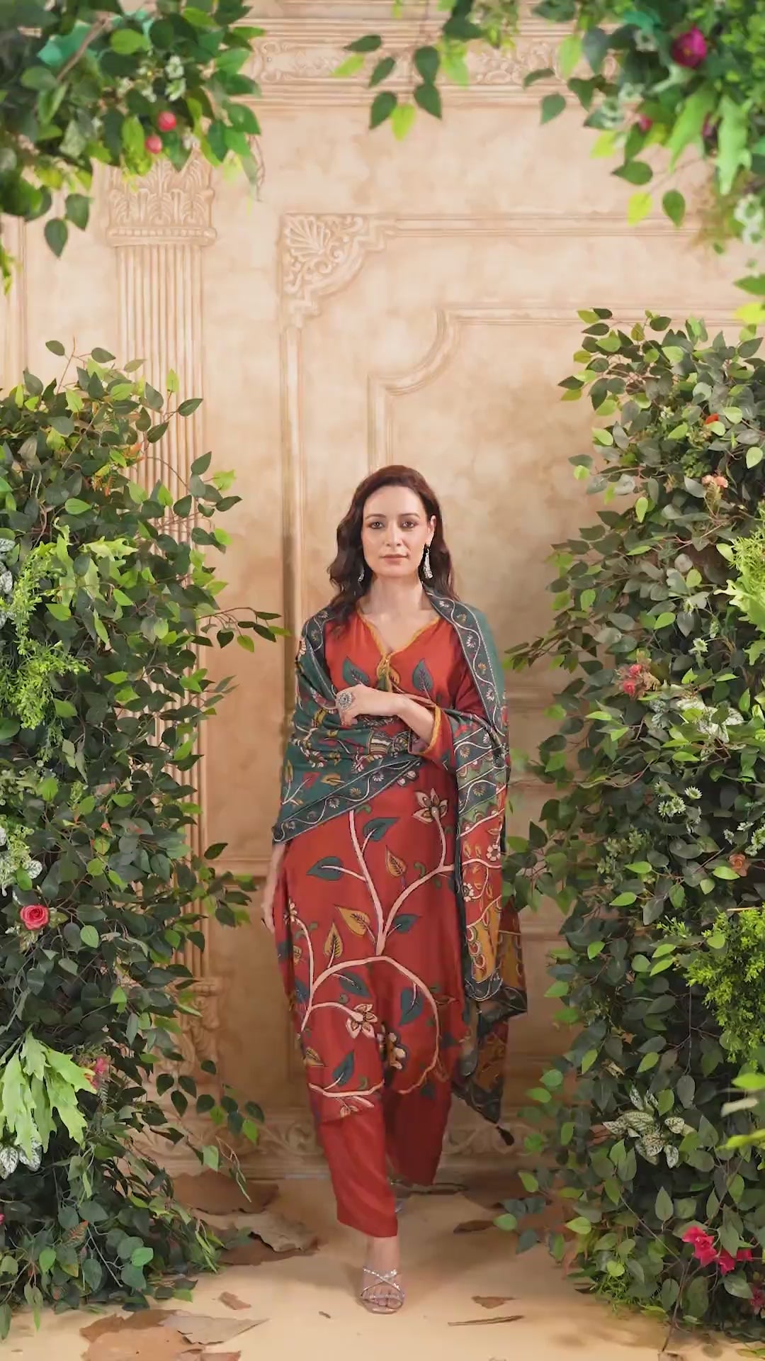 Rust Muslin Madhubani Art Work Printed Suit Set