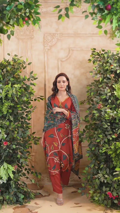 Rust Muslin Madhubani Art Work Printed Suit Set