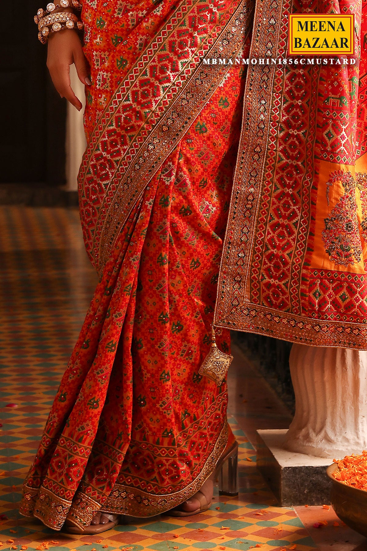 An Ultimate Guide To Gujarati Wedding Traditions, Rituals, & More | KALKI  Fashion Blogs