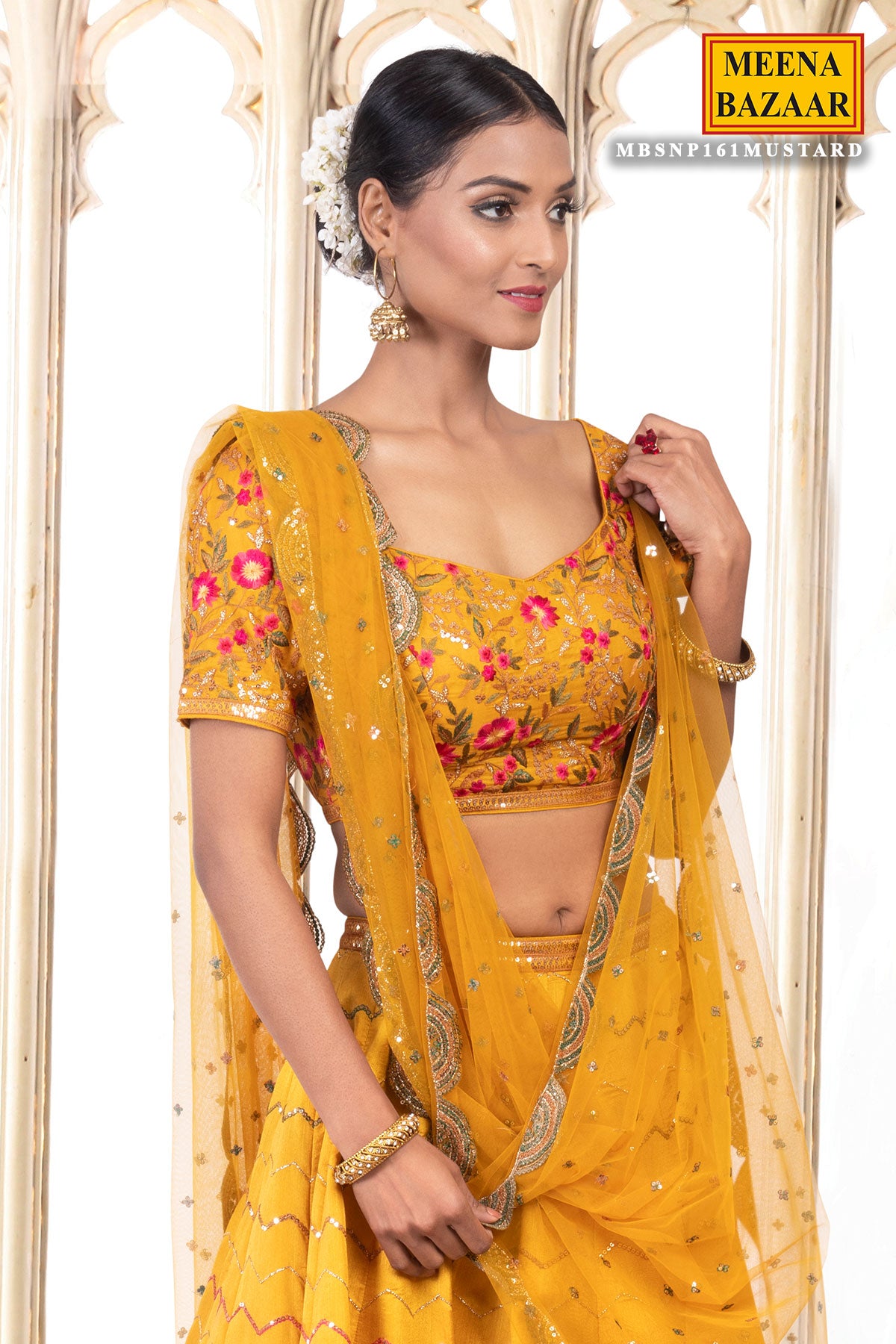 Meena Bazaar | Buy Sarees Salwar Kameez Suits Lehngas Anarkalis Kurtis –  Mbz.in | Saree designs, Formal dresses long, Meena bazaar